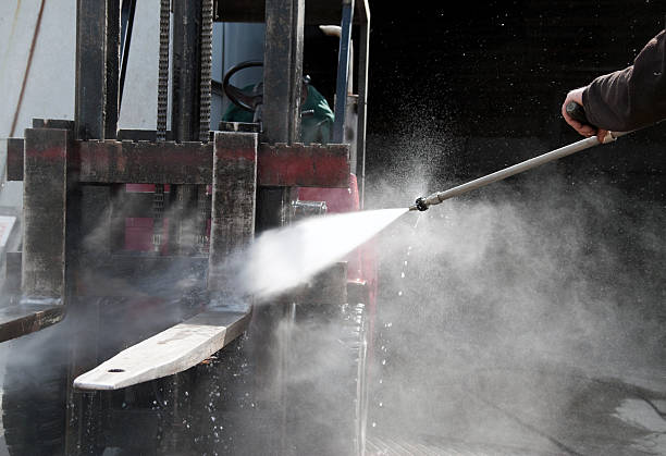 Best Machinery and Equipment Cleaning  in Willoughby Hills, OH